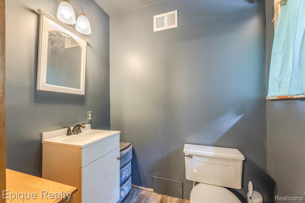 3750 Parker Road Fort Gratiot, MI 48059 - Photo 32 of 41