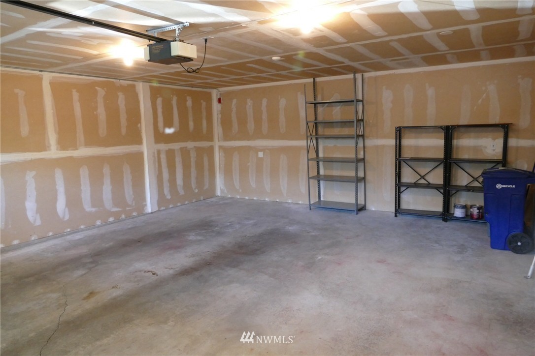 22617 4th Avenue West, Unit 106 Bothell, WA 98021 - Photo 17 of 17 Gallery Image 17