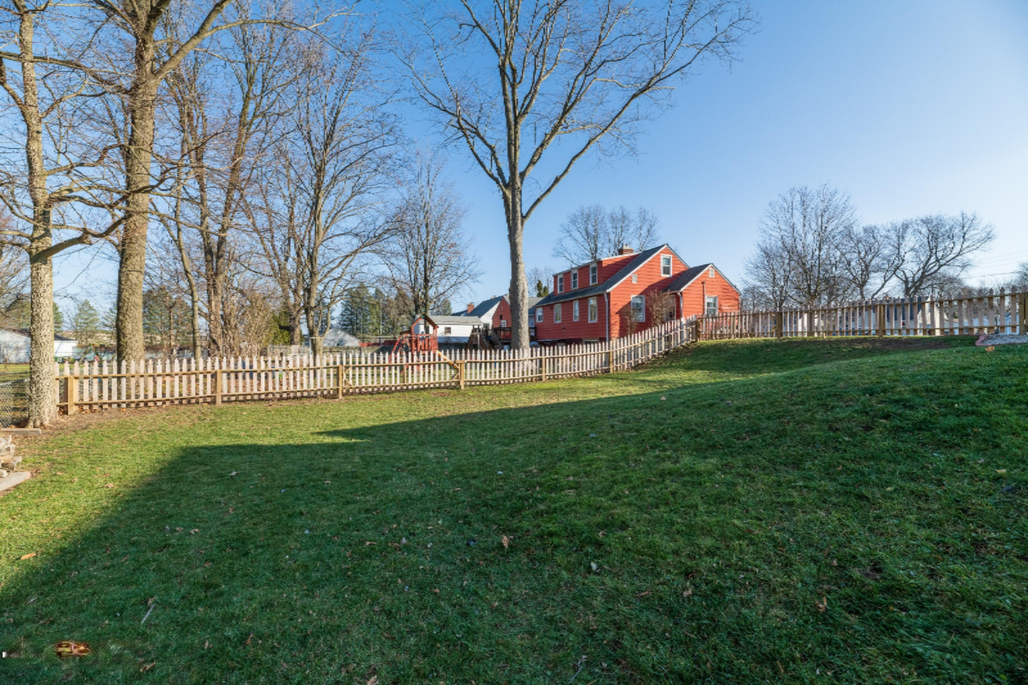 2209 Paddington Road Kalamazoo, MI 49001 - Photo 49 of 53 2209 Paddington-54