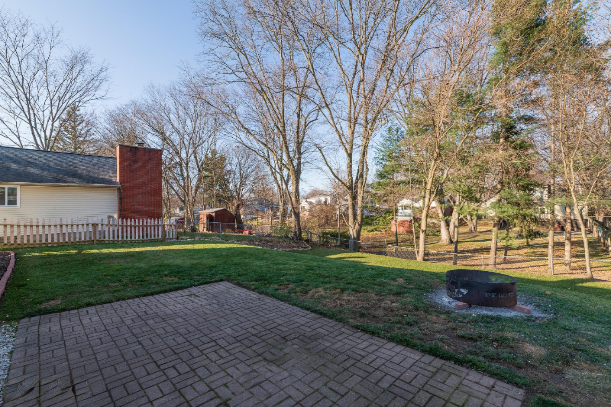 2209 Paddington Road Kalamazoo, MI 49001 - Photo 53 of 53 2209 Paddington-58