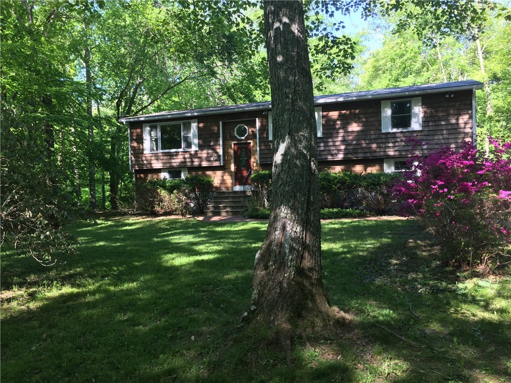 604 Gardner Road Exeter, RI 02822 - Photo 2 of 11 Gallery Image 2