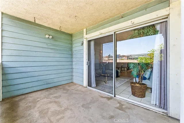 $499,000 | 628 Daisy Avenue, Unit 311, Long Beach, CA 90802