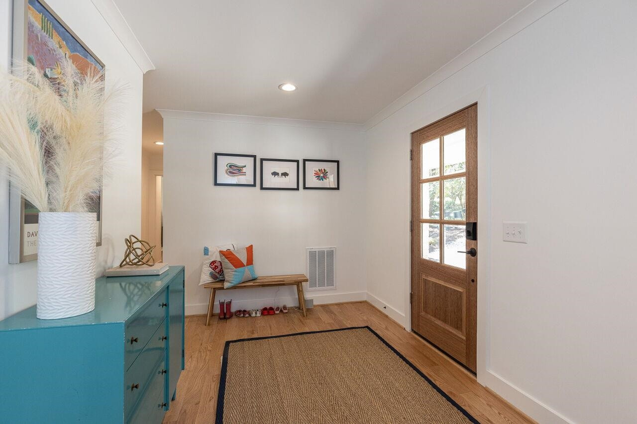 801 Runnymede Road Raleigh, NC 27607 - Photo 7 of 43 Photo 7