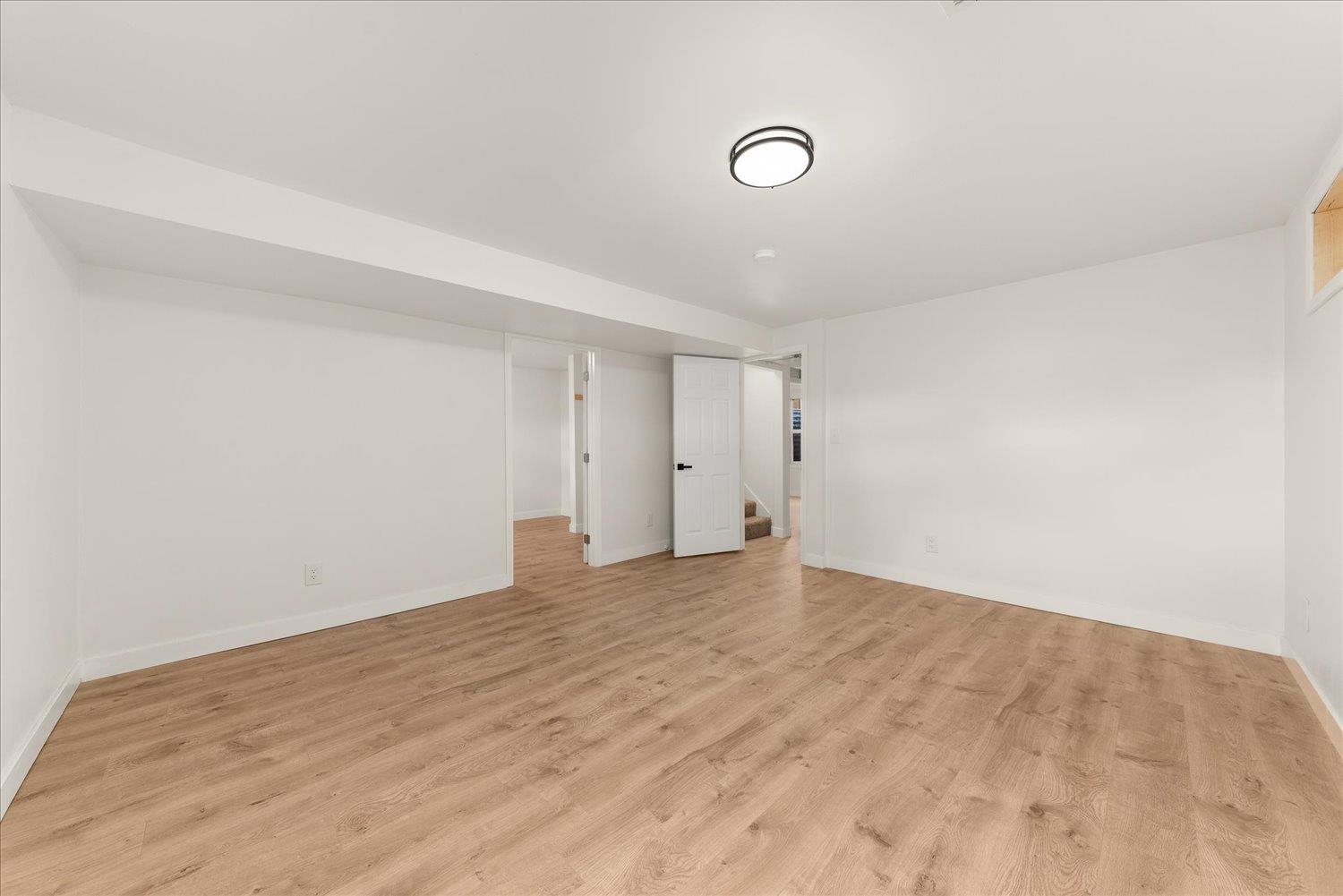 611 East Bismark Avenue Spokane, WA 99208 - Photo 18 of 35