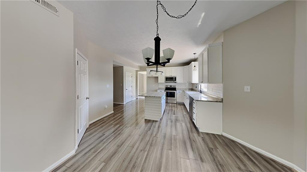 8436 Bravestone Way Indianapolis, IN 46239 - Photo 8 of 22
