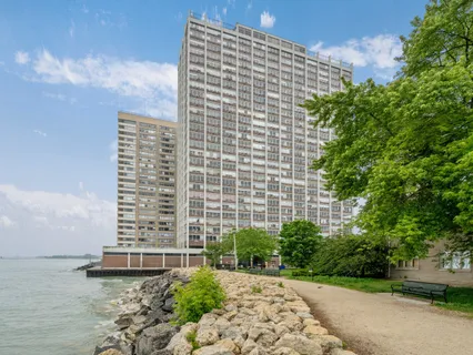 $149,000 | 6171 North Sheridan Road, Unit 1803, Chicago, IL 60660