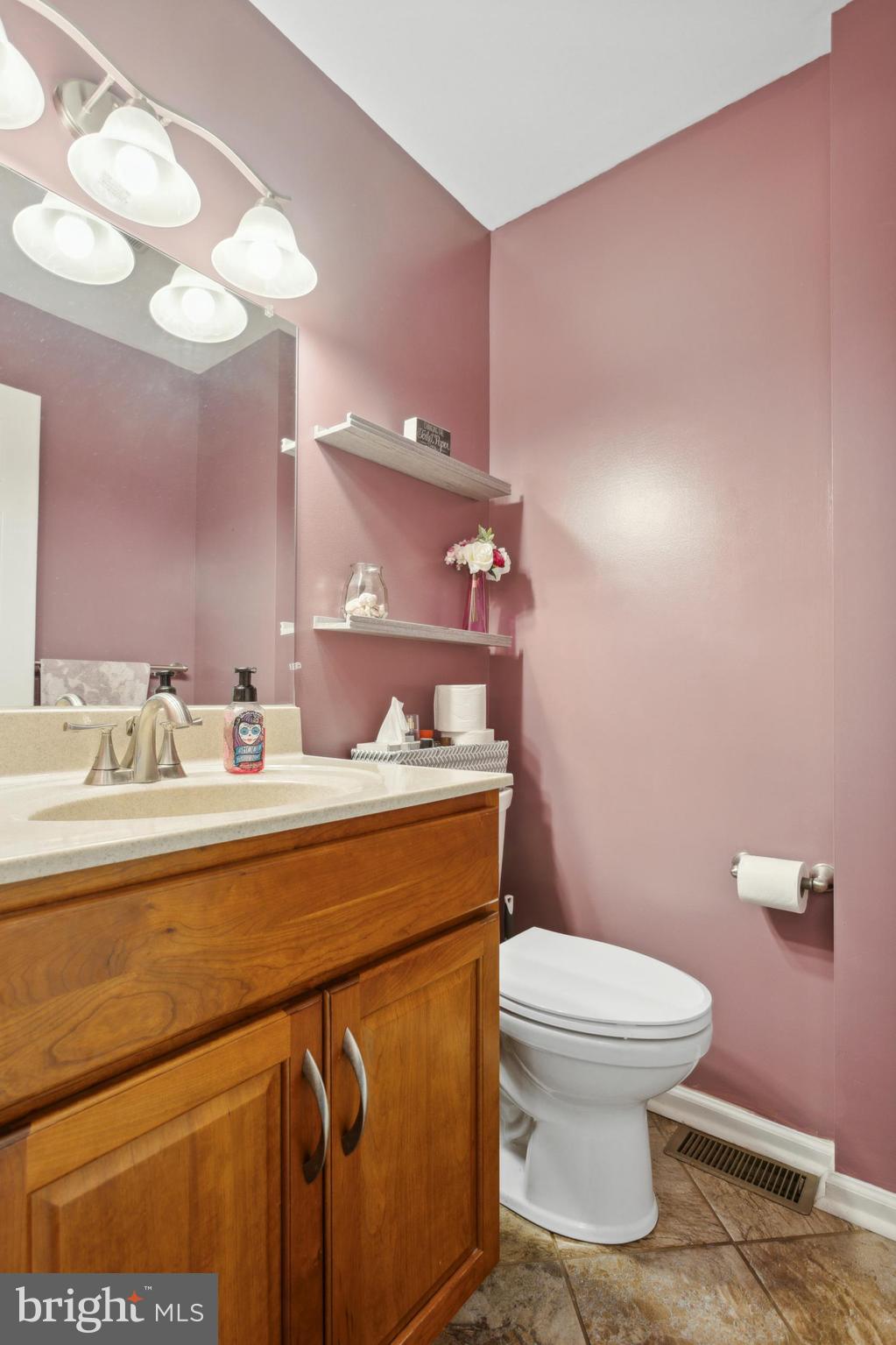232 Springvalley Way Aston, PA 19014 - Photo 9 of 21 Gallery Image 9
