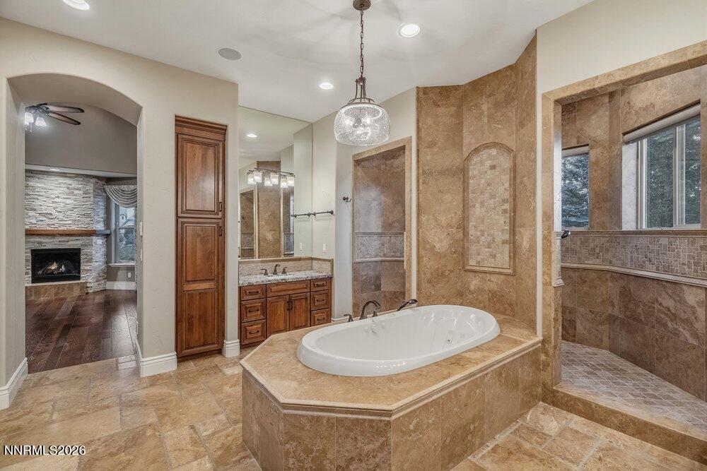 6130 Lake Geneva Drive Reno, NV 89511 - Photo 13 of 38 dsc02303