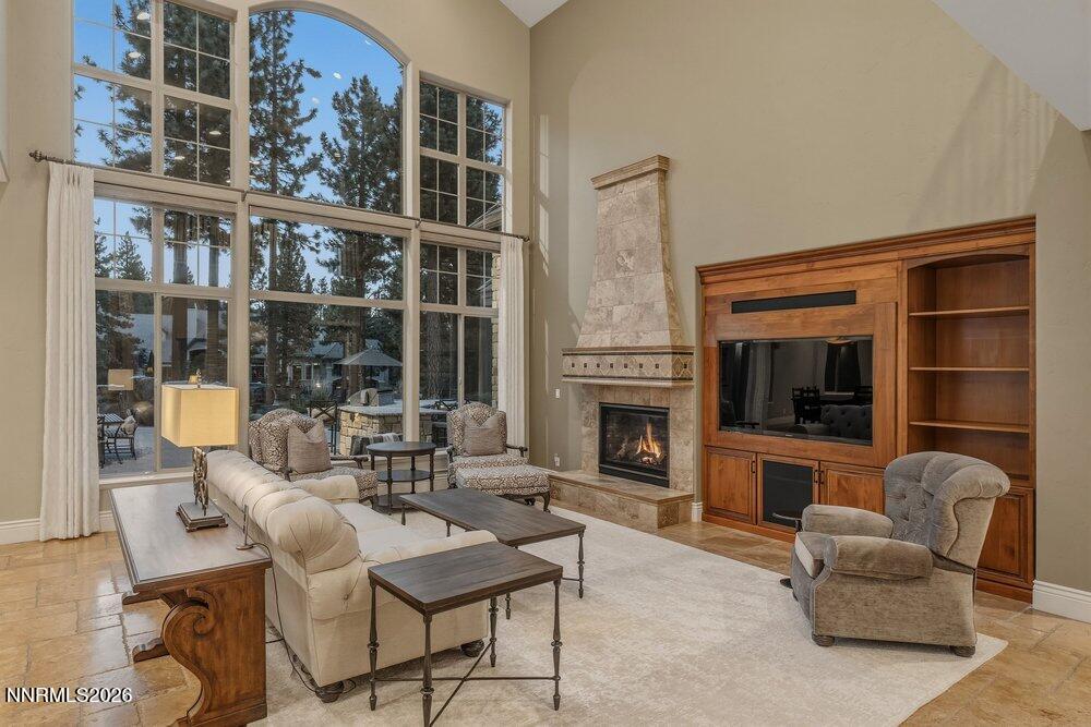 6130 Lake Geneva Drive Reno, NV 89511 - Photo 3 of 38 dsc02427