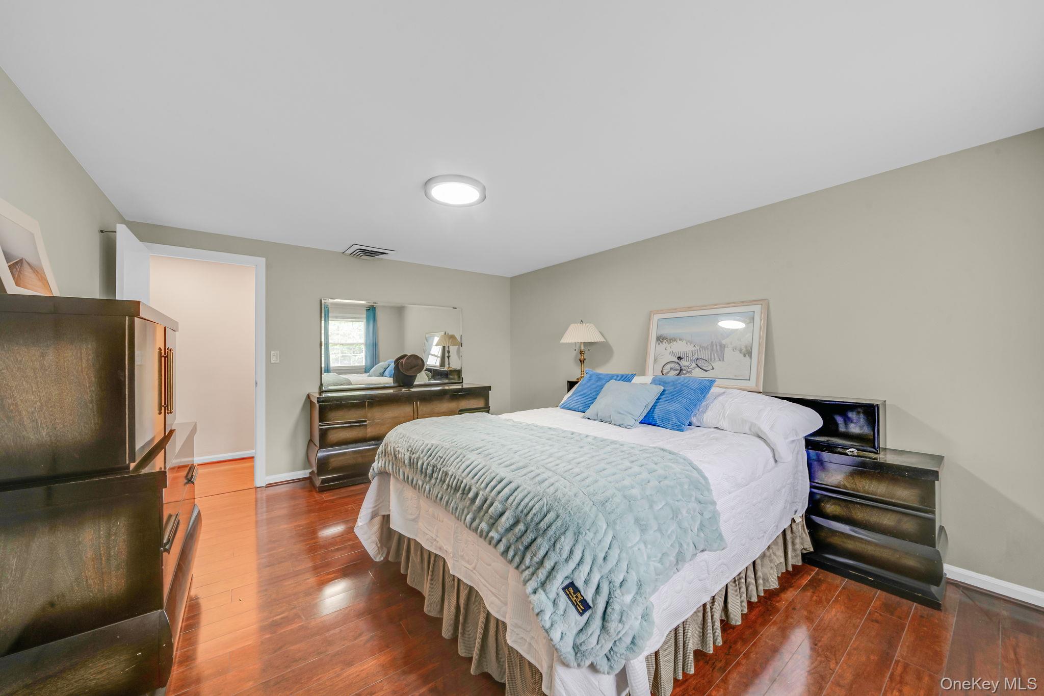 863 Richmond Road East Meadow, NY 11554 - Photo 29 of 44