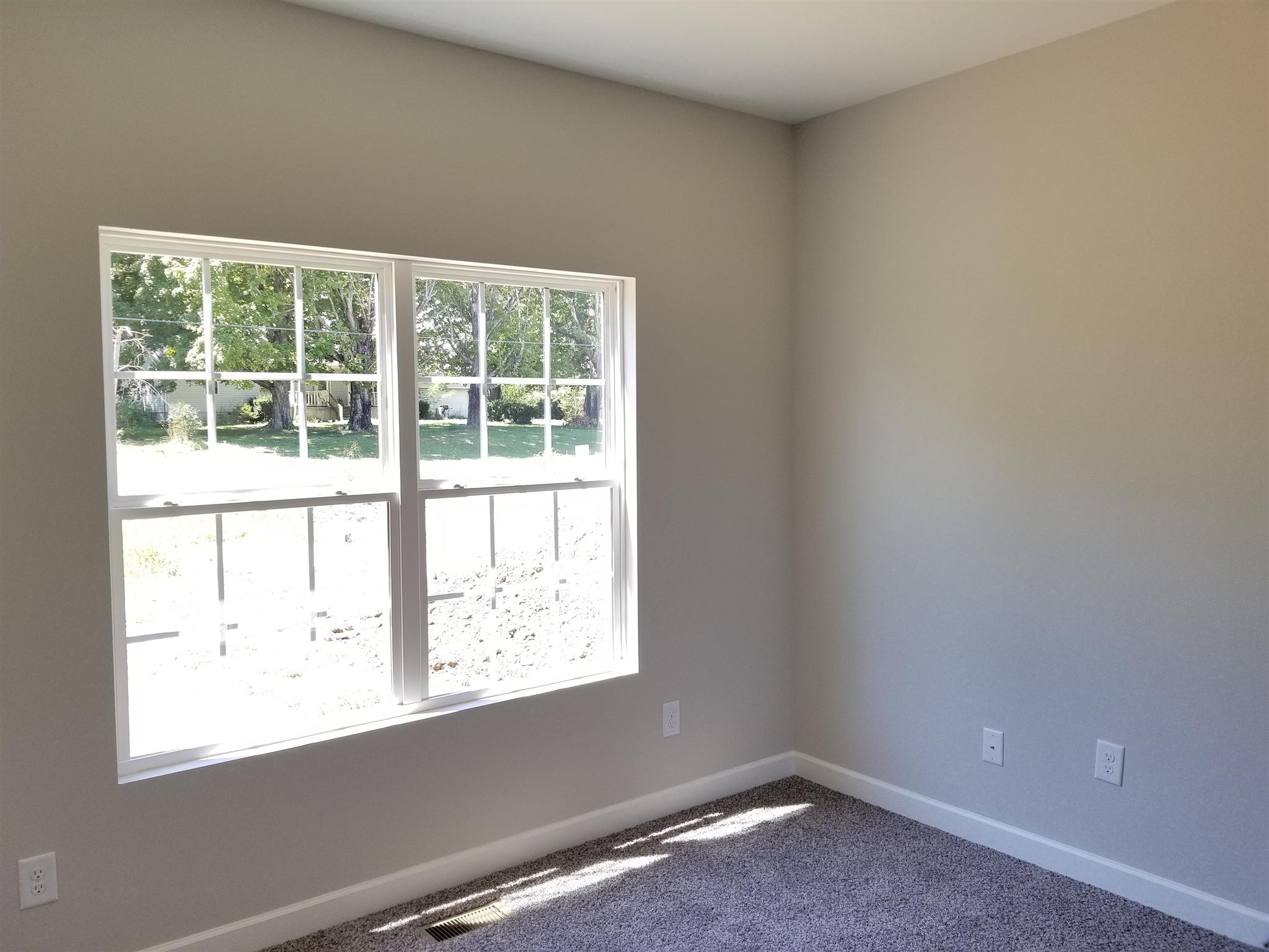 2290 Eugene Reed Road Woodbury, TN 37190 - Photo 8 of 12 2nd Bedroom