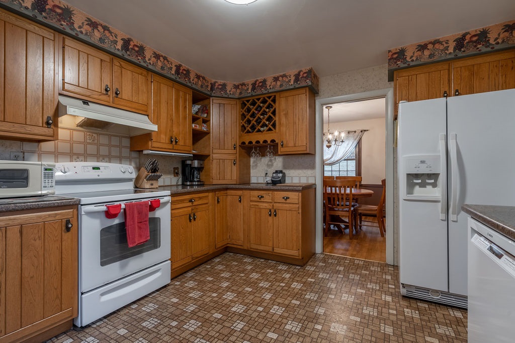 2210 Parade Road Laconia, NH 03246 - Photo 22 of 38