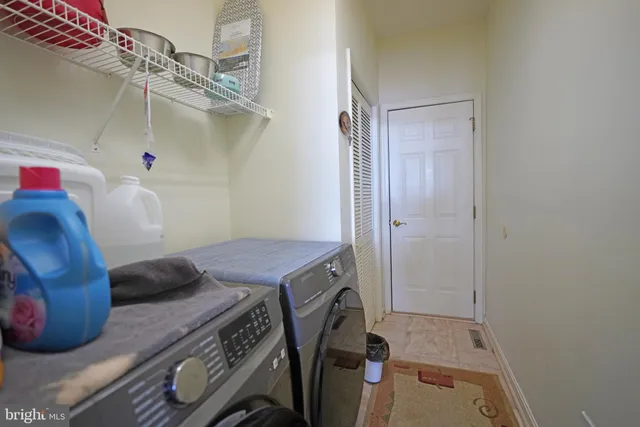 $2,750 | 268 Lakeside Drive, Lewes, DE 19958