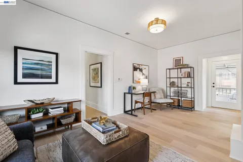 $1,595,000 | 2607 Alcatraz Avenue, Berkeley, CA 94618