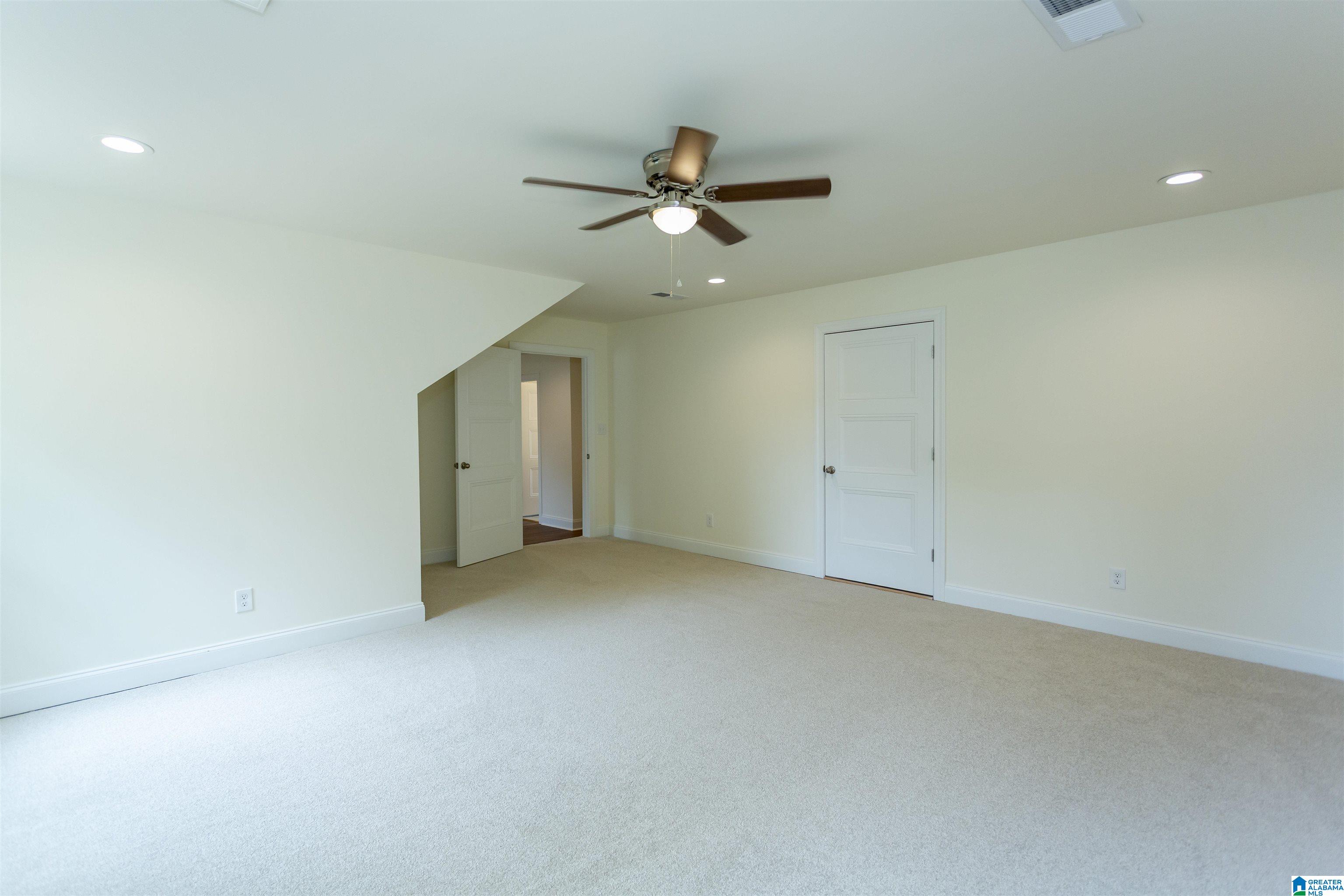1913 Moncrief Road Gardendale, AL 35071 - Photo 52 of 55