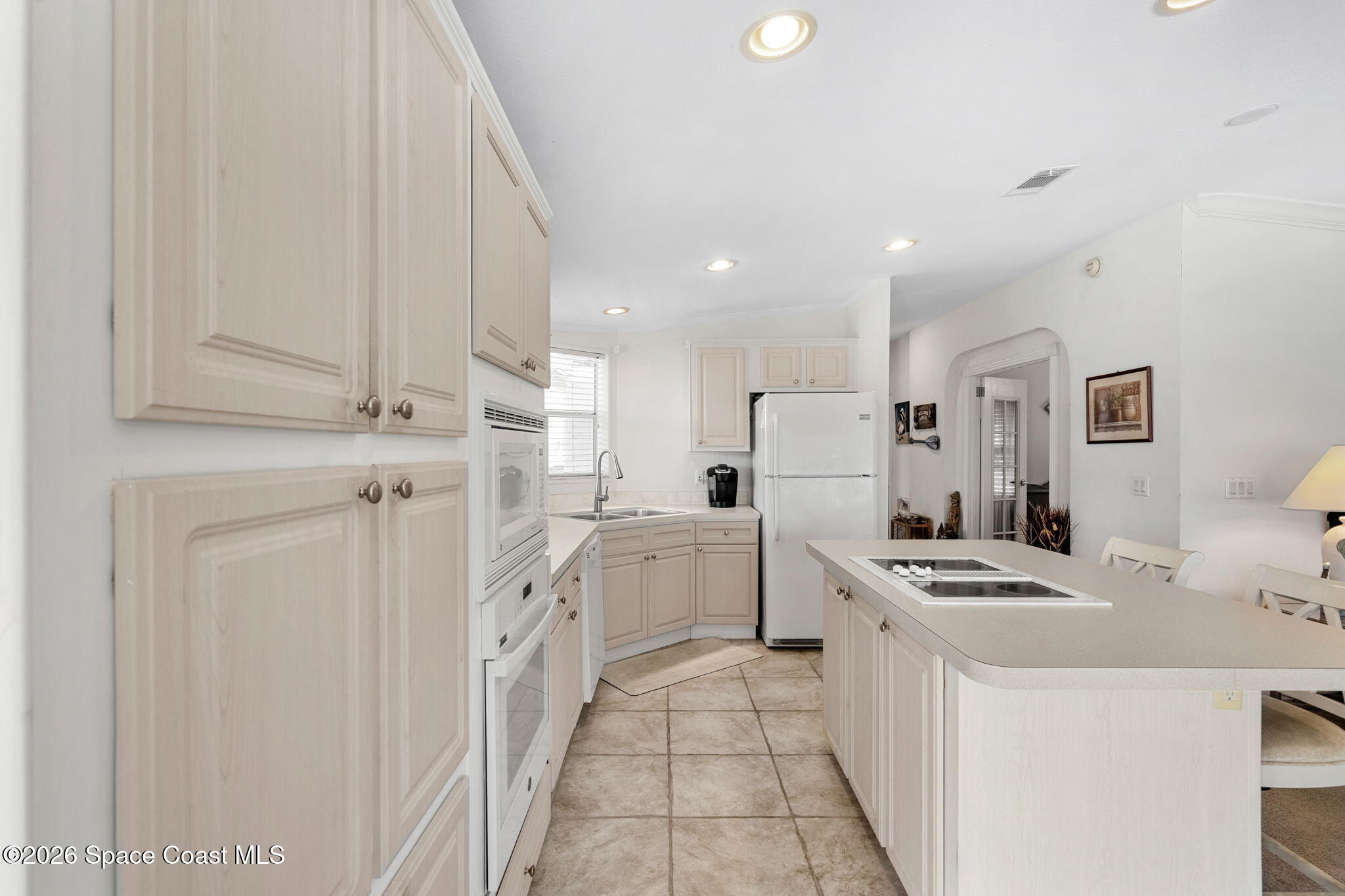 7505 Agawam Road Micco, FL 32976 - Photo 18 of 47 Kitchen