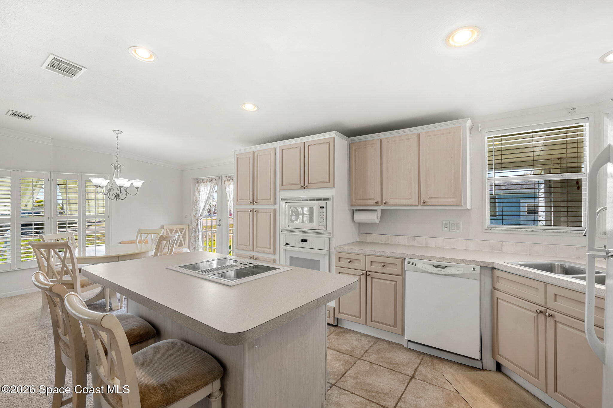 7505 Agawam Road Micco, FL 32976 - Photo 24 of 47 Kitchen