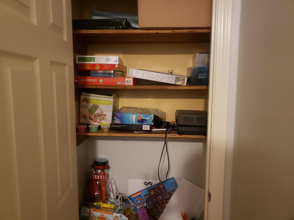 84 Old Bath Road Wiscasset, ME 04578 - Photo 12 of 23 First Floor Hallway Closet