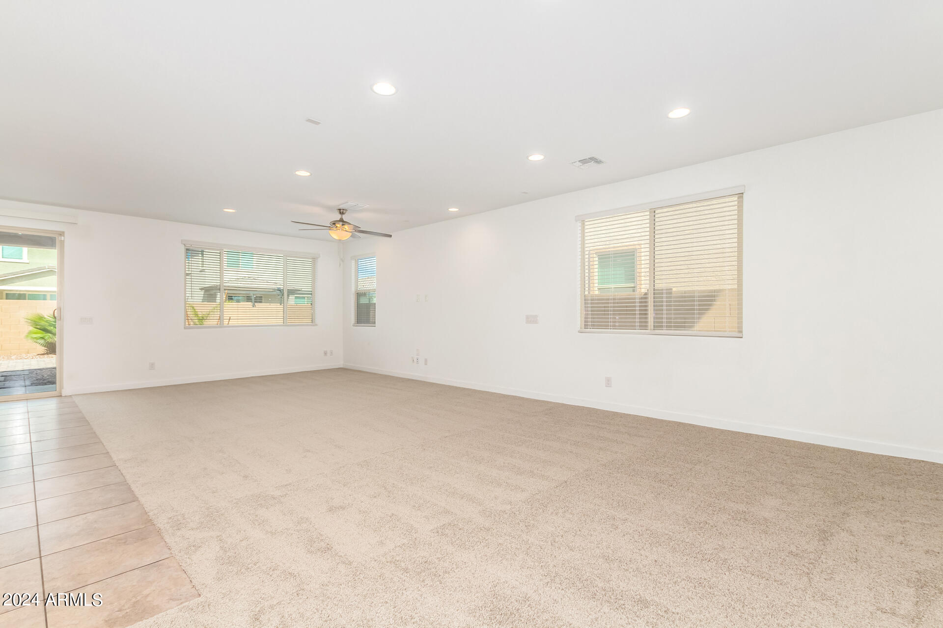 9120 West Roma Avenue Phoenix, AZ 85037 - Photo 7 of 53 0008-08 - Roma
