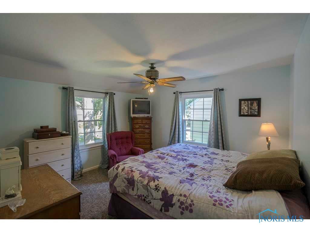 4233 Bowen Road Toledo, OH 43613 - Photo 15 of 19 Gallery Image 15