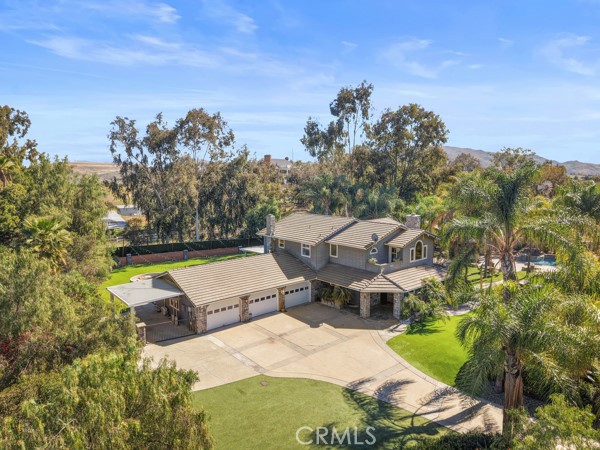 9050 Hunt Road Corona, CA 92883 - Photo 4 of 47