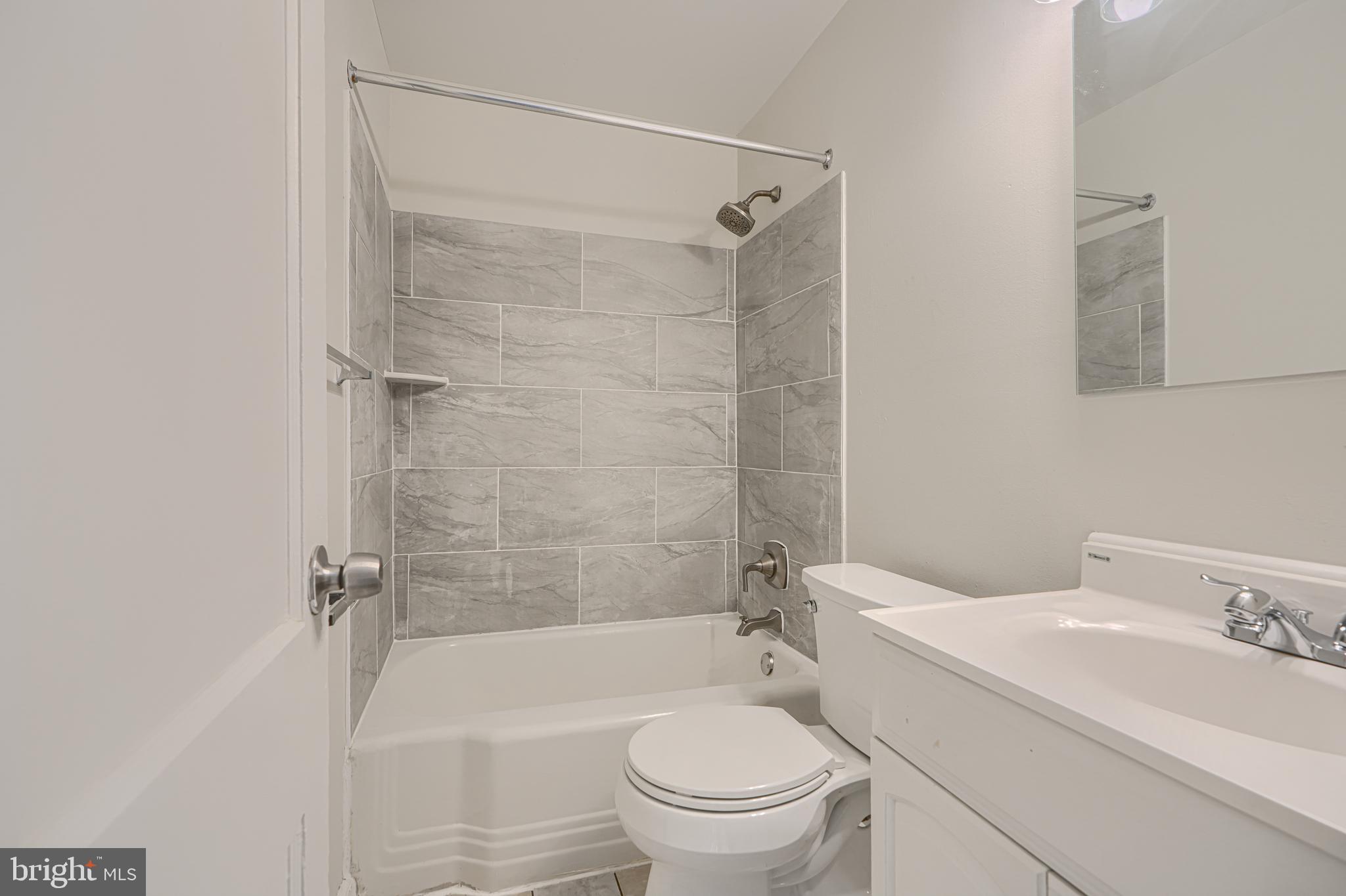 2976 Cornwall Road Dundalk, MD 21222 - Photo 12 of 23