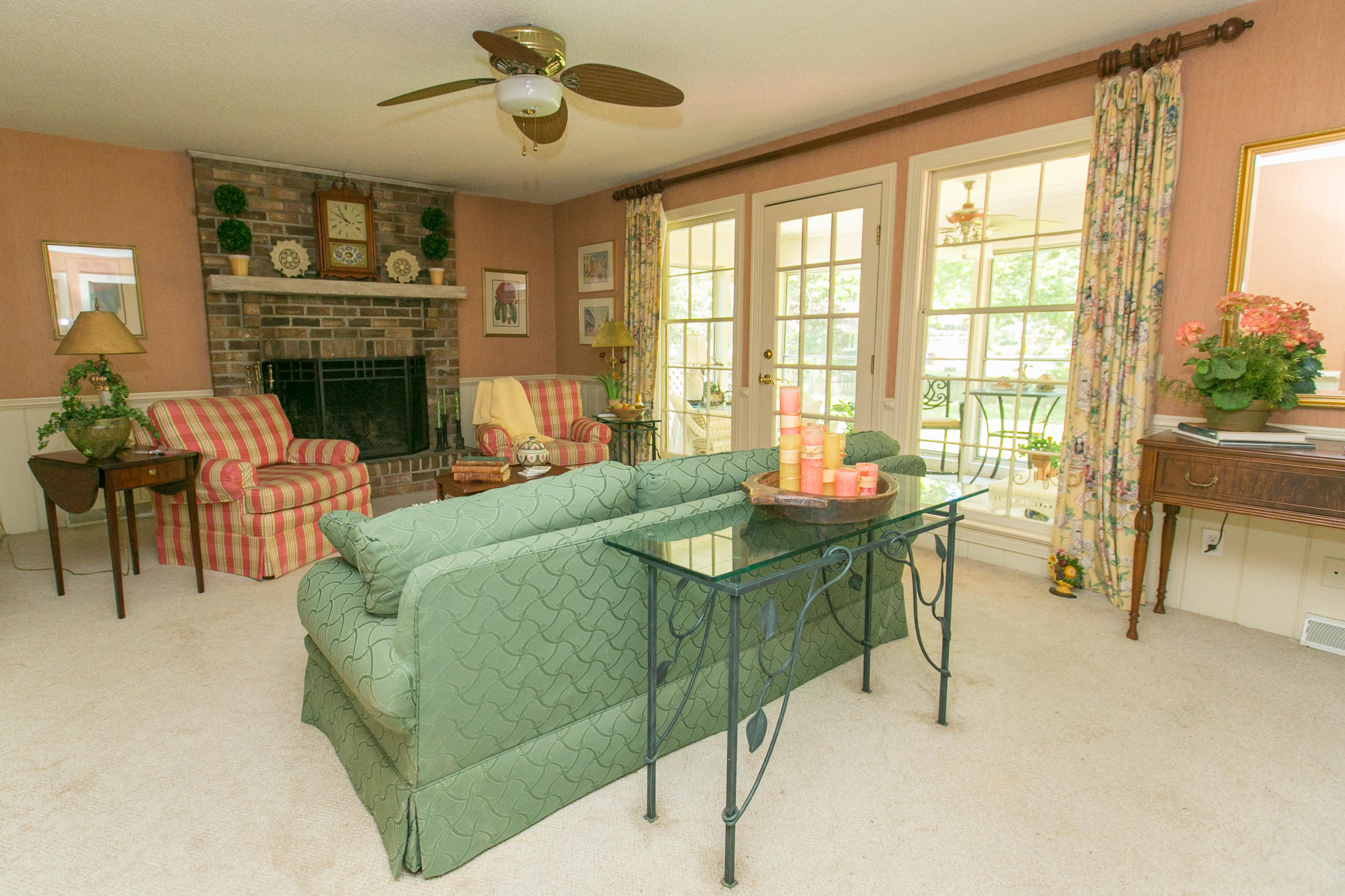 686 Lk Pt Road Mount Pleasant, SC 29464 - Photo 14 of 37 686 Lake Point-14