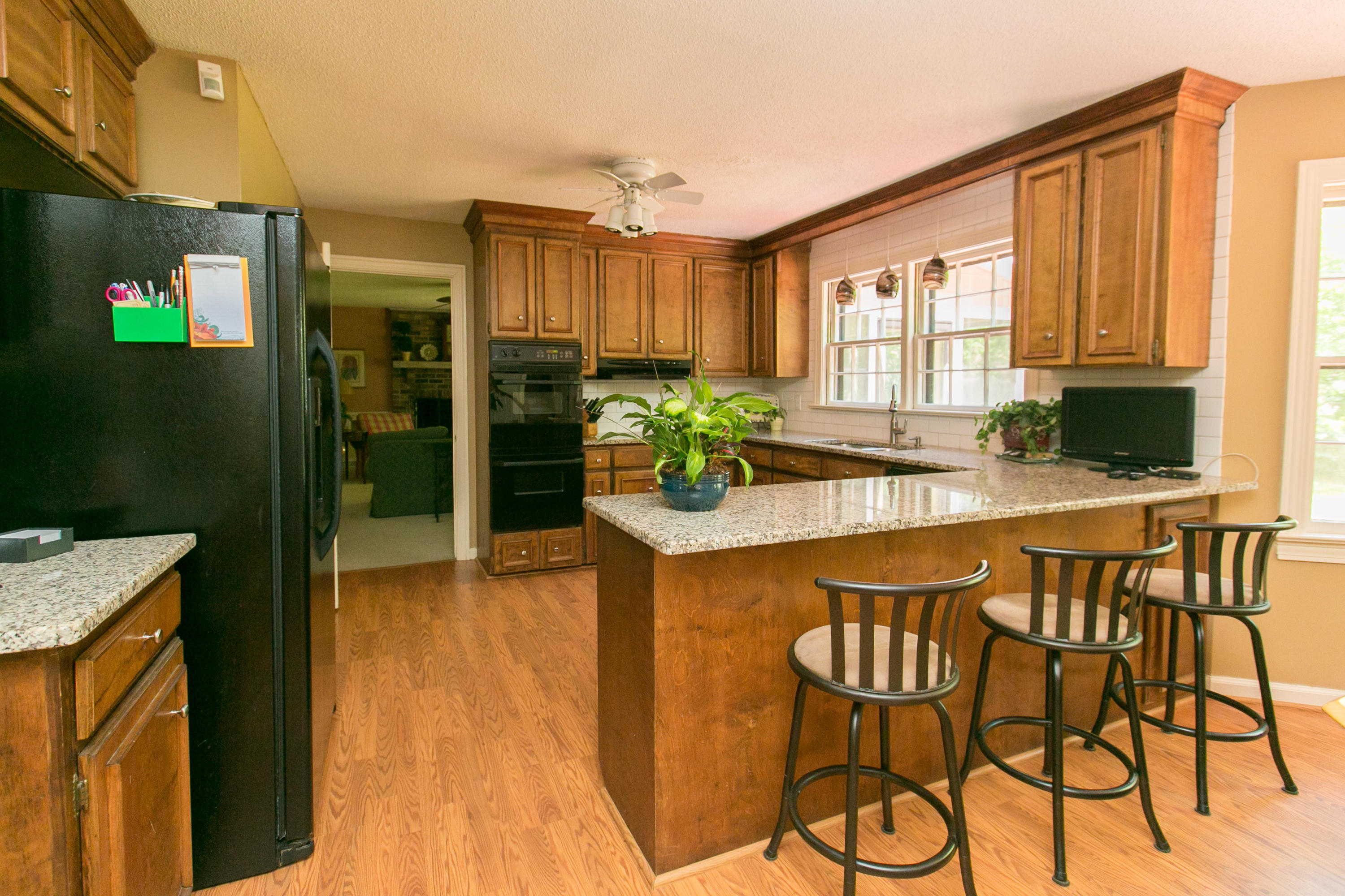 686 Lk Pt Road Mount Pleasant, SC 29464 - Photo 16 of 37 686 Lake Point-16