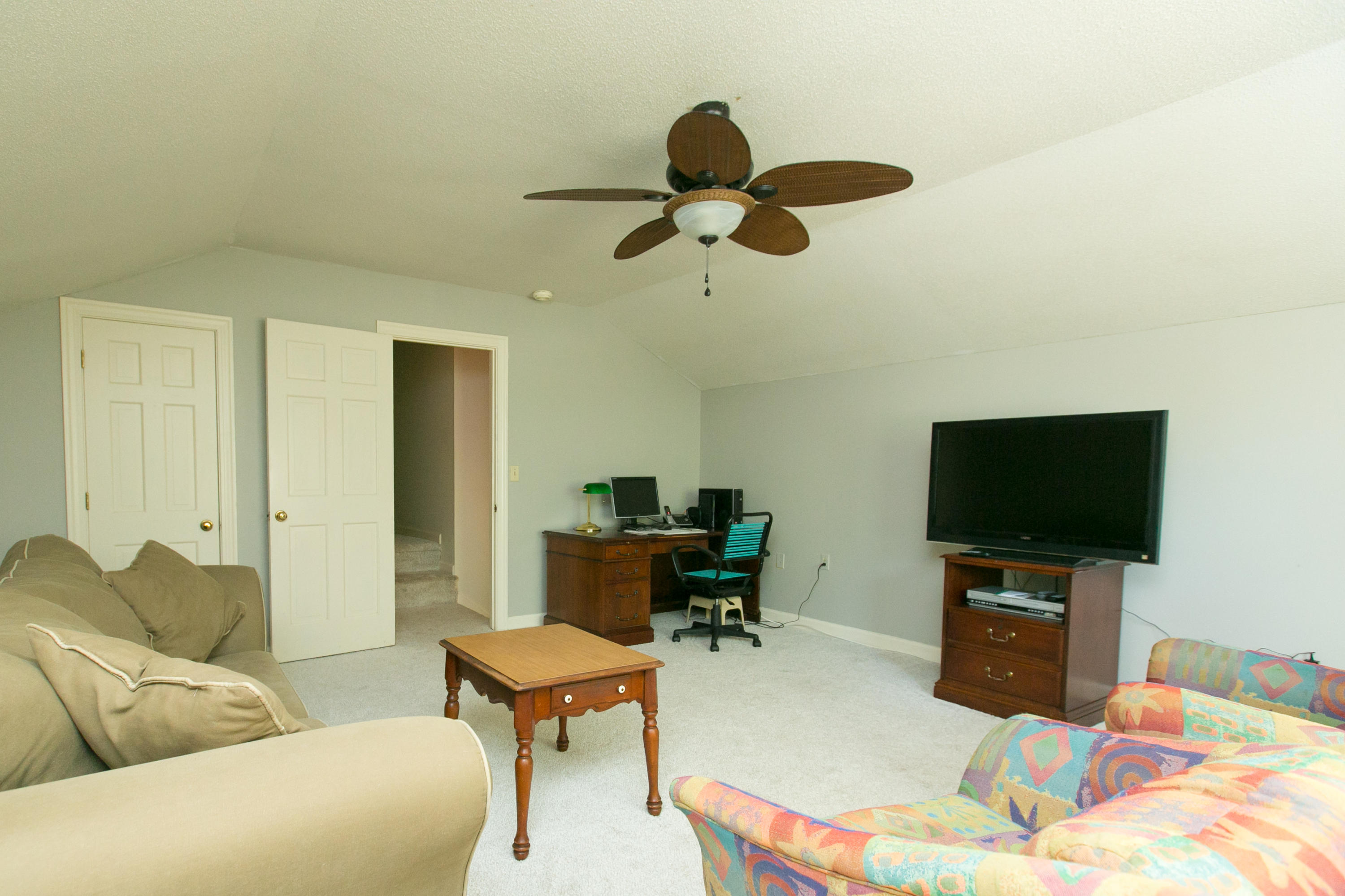 686 Lk Pt Road Mount Pleasant, SC 29464 - Photo 25 of 37 686 Lake Point-25