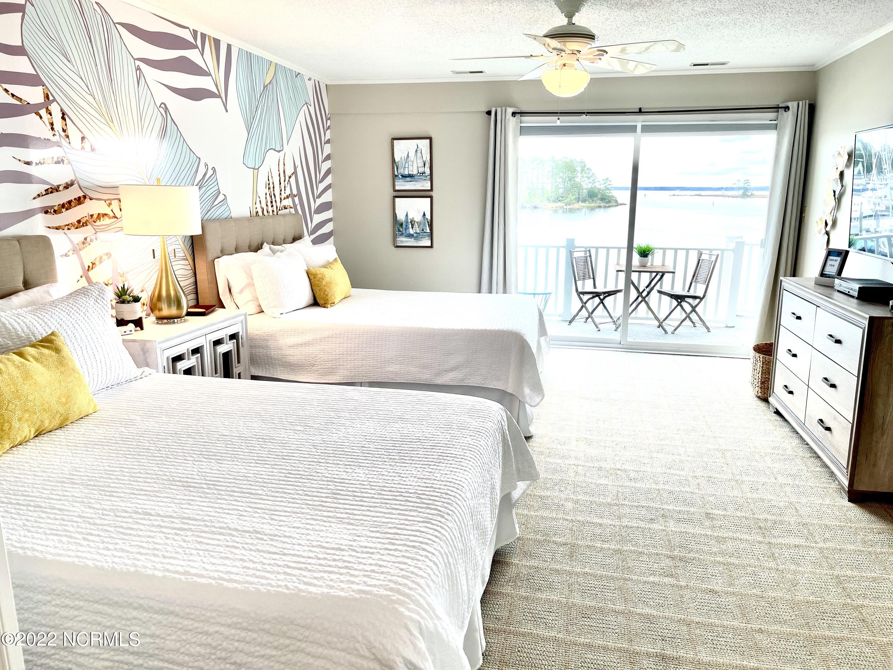 2114 Harbourside Drive New Bern, NC 28560 - Photo 16 of 34 IMG_3098