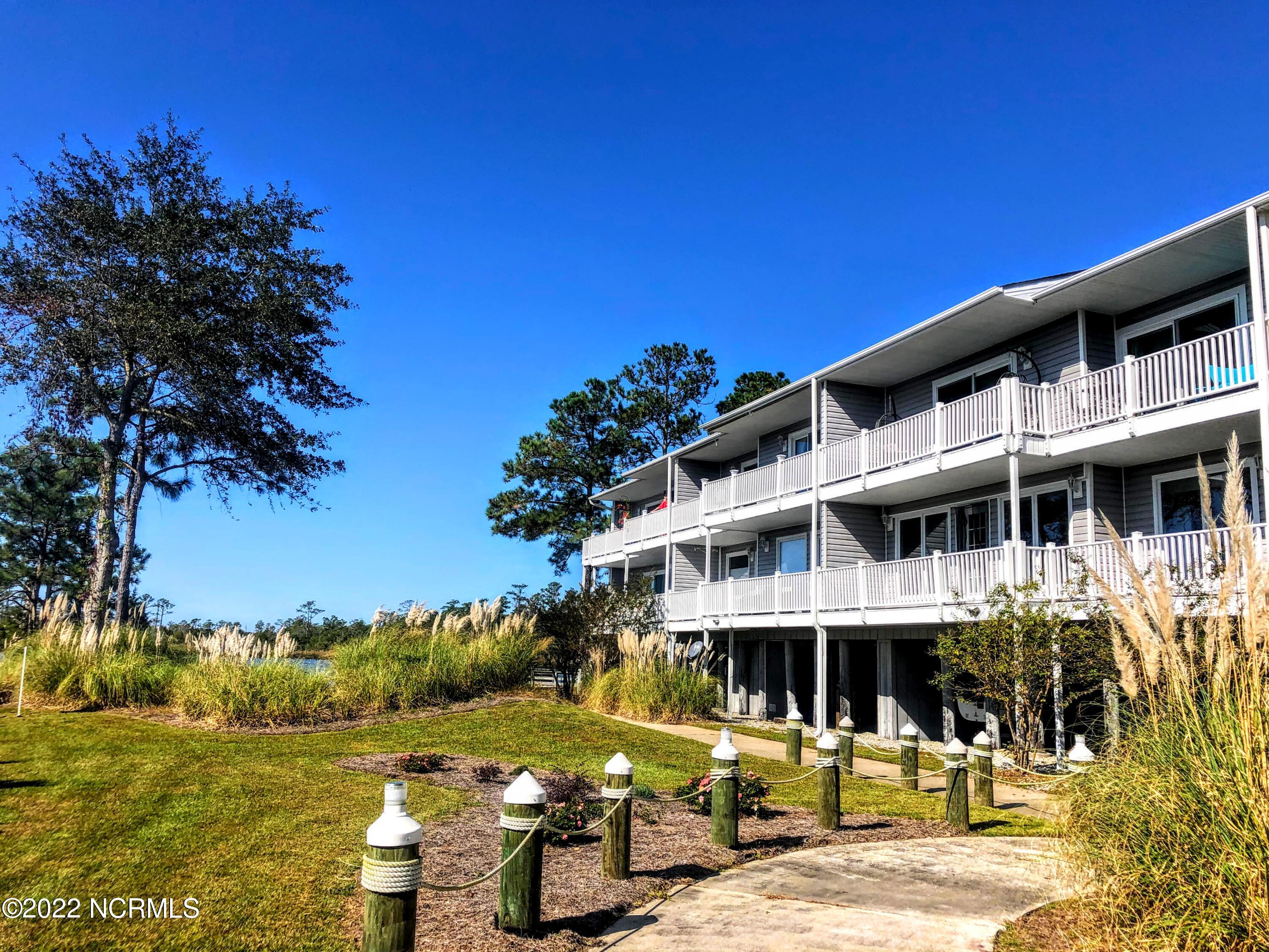 2114 Harbourside Drive New Bern, NC 28560 - Photo 23 of 34 IMG_9303