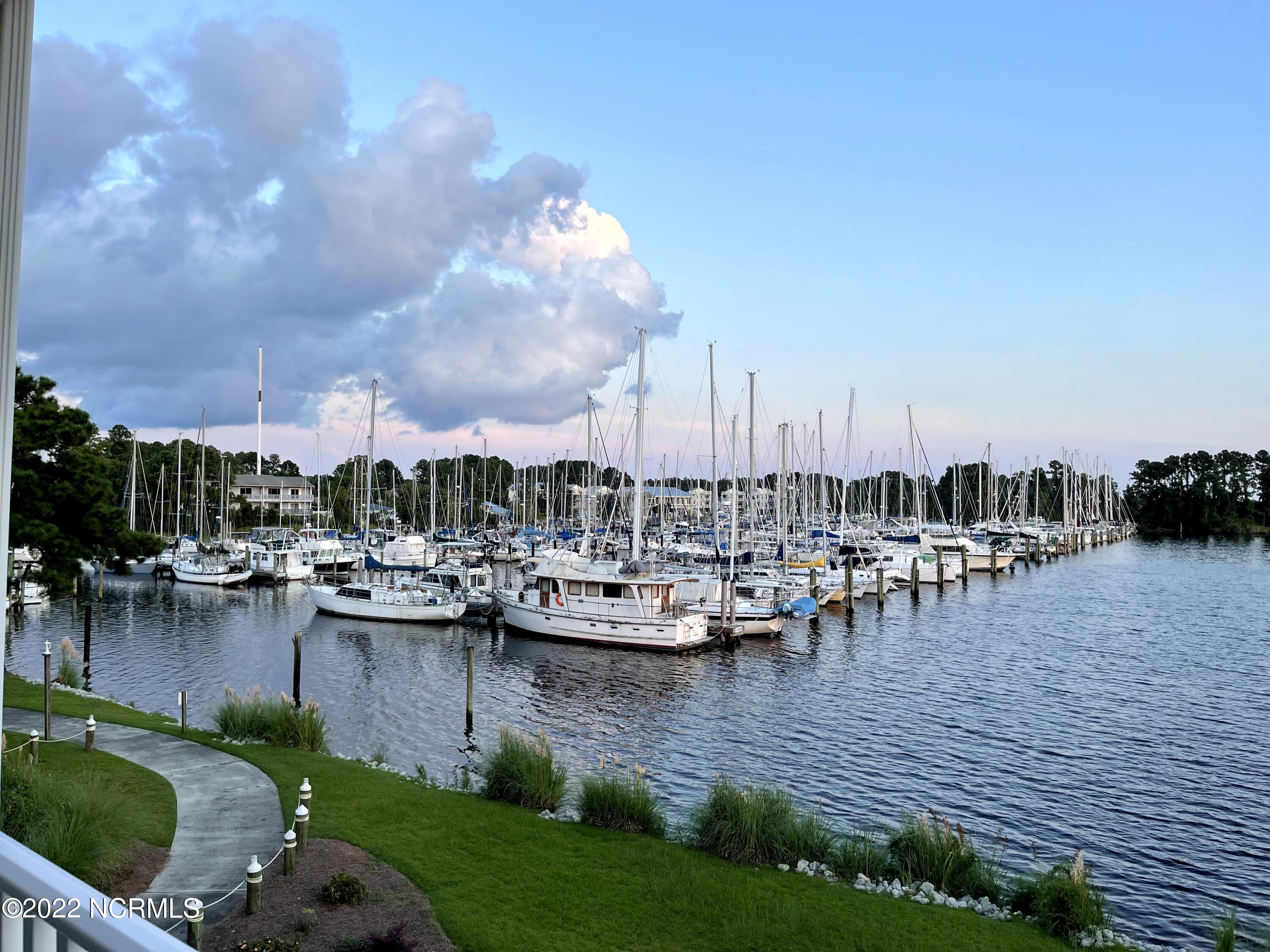 2114 Harbourside Drive New Bern, NC 28560 - Photo 24 of 34 IMG_8447