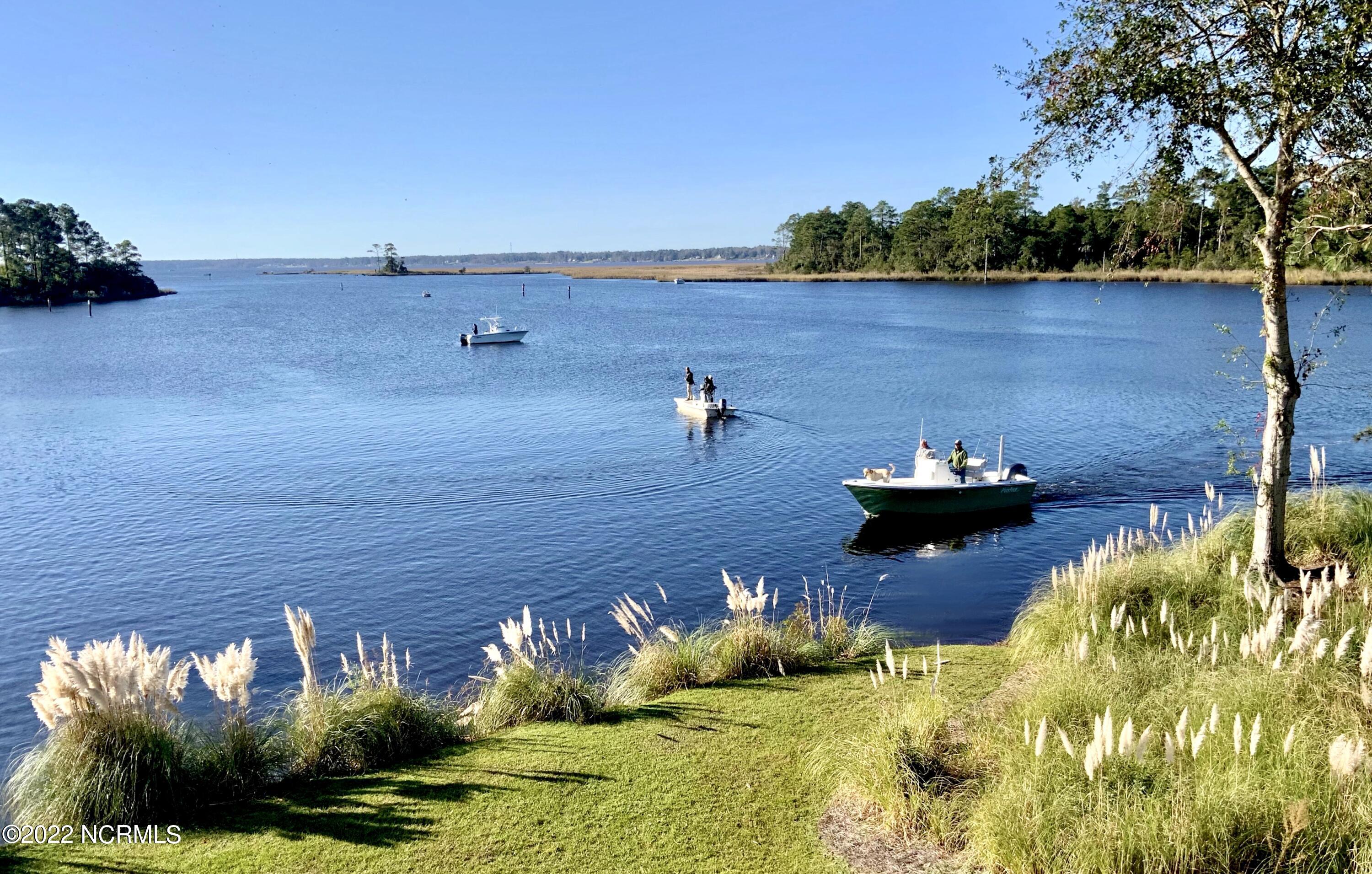 2114 Harbourside Drive New Bern, NC 28560 - Photo 26 of 34 IMG_8654 (1)