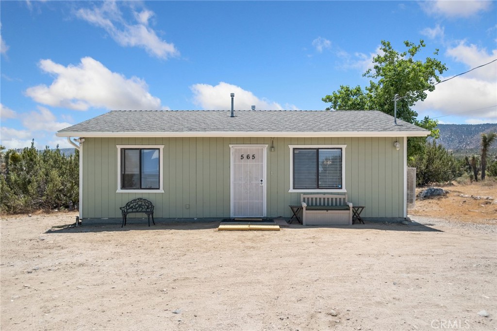 565 Juniper Road Pinon Hills, CA 92372 - Photo 14 of 28