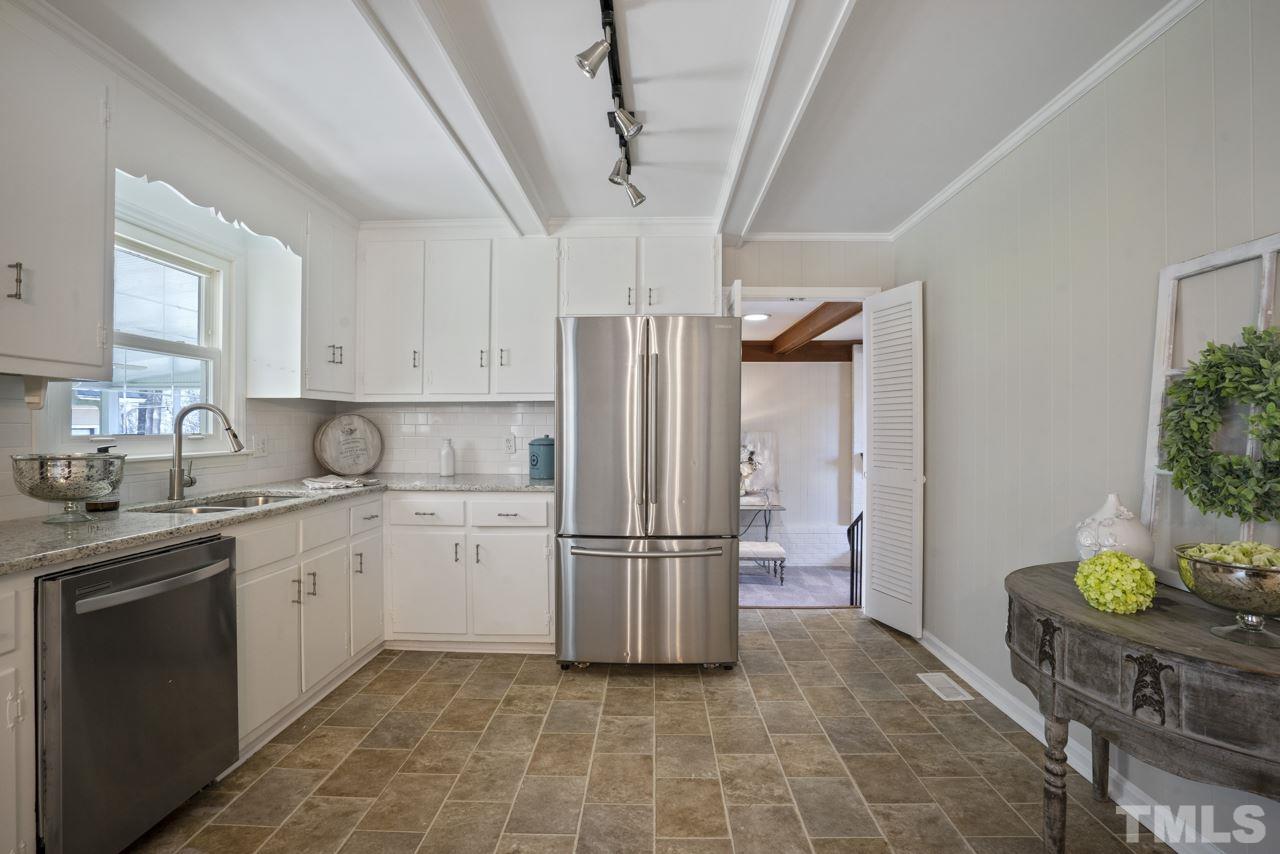 3819 Cole Mill Road Durham, NC 27712 - Photo 9 of 25 Gallery Image 9
