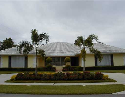 921 Mulberry Way Boca Raton, FL 33486 - Photo 1 of 7 Primary Photo