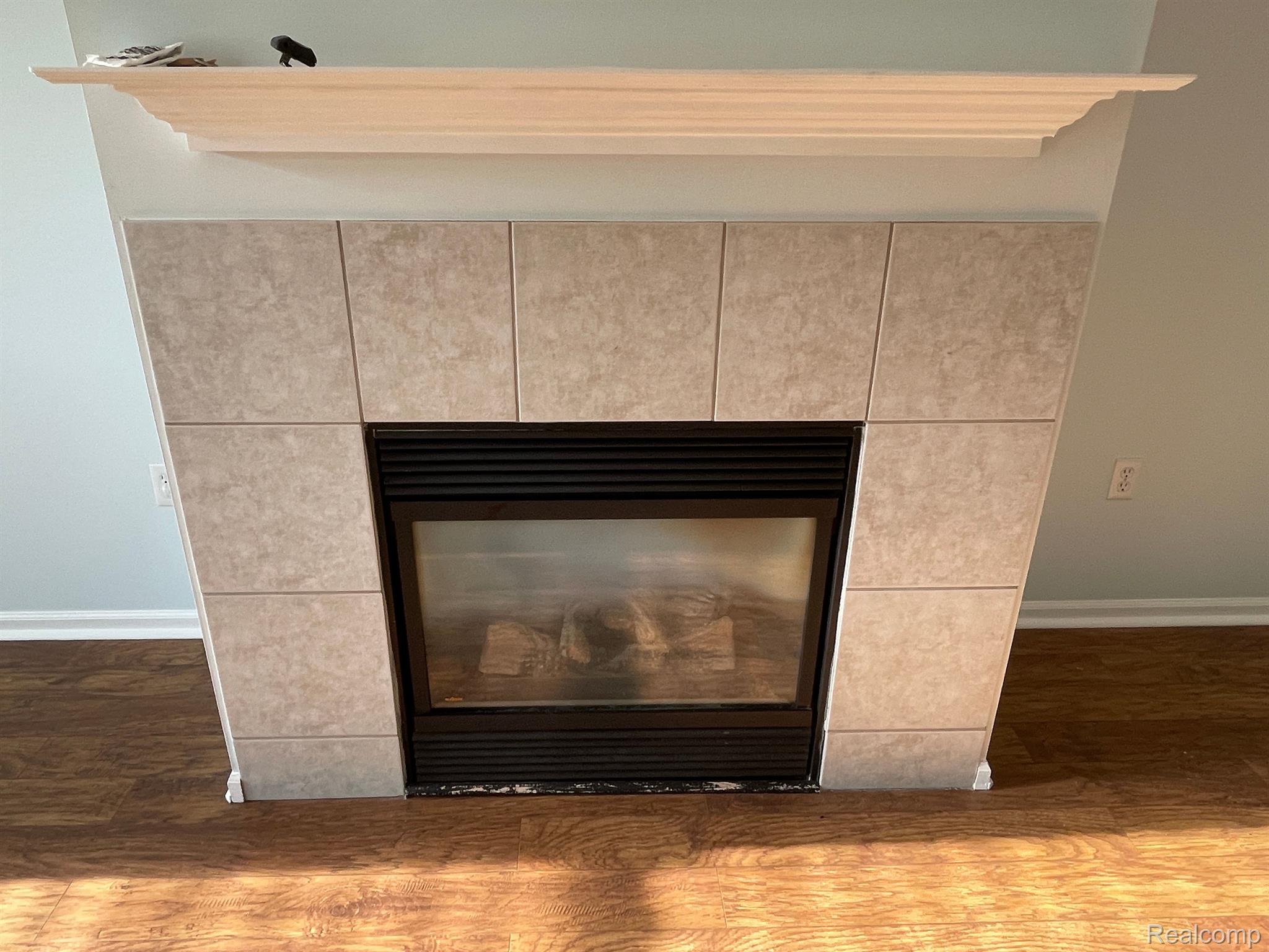 701 Cherry Orchard Road Canton, MI 48188 - Photo 30 of 33