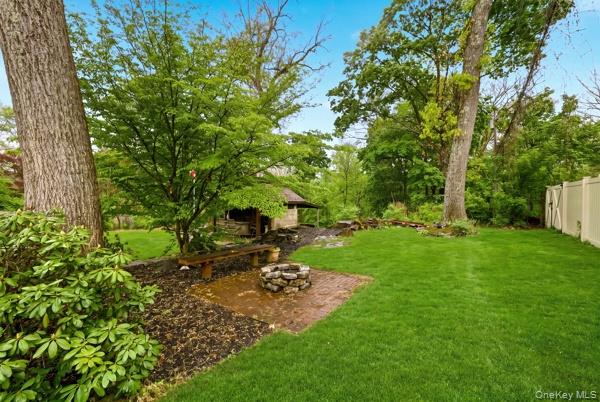 13 Tree Top Lane Poughkeepsie, NY 12603 - Photo 39 of 40