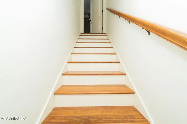 $419,900 | 108 Oaks Boulevard, Bay St. Louis, MS 39520