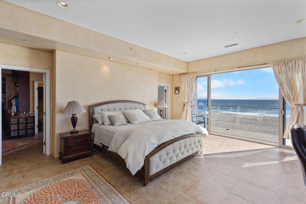 5160 Neptune Square Oxnard, CA 93035 - Photo 33 of 74
