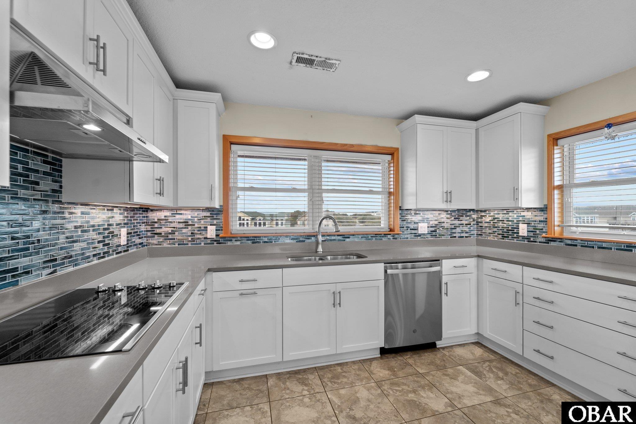 149 Old Duck Road, Unit 25 Duck, NC 27949 - Photo 8 of 35 KITCHEN