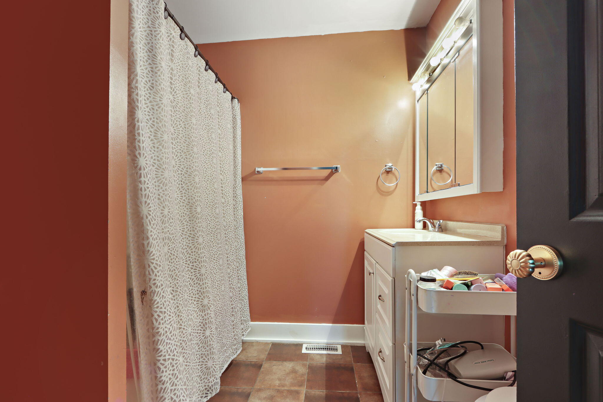 W8139 County Rd A Richmond, WI 53115 - Photo 14 of 23 Bathroom 2