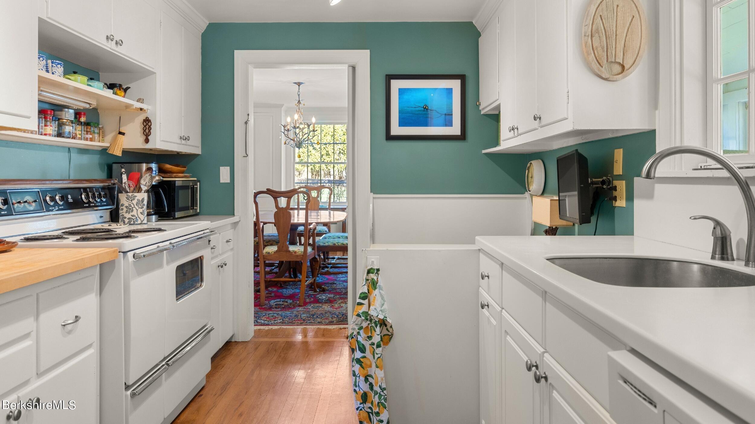 5 Glendale Road Stockbridge, MA 01262 - Photo 19 of 55 LRDSC02838