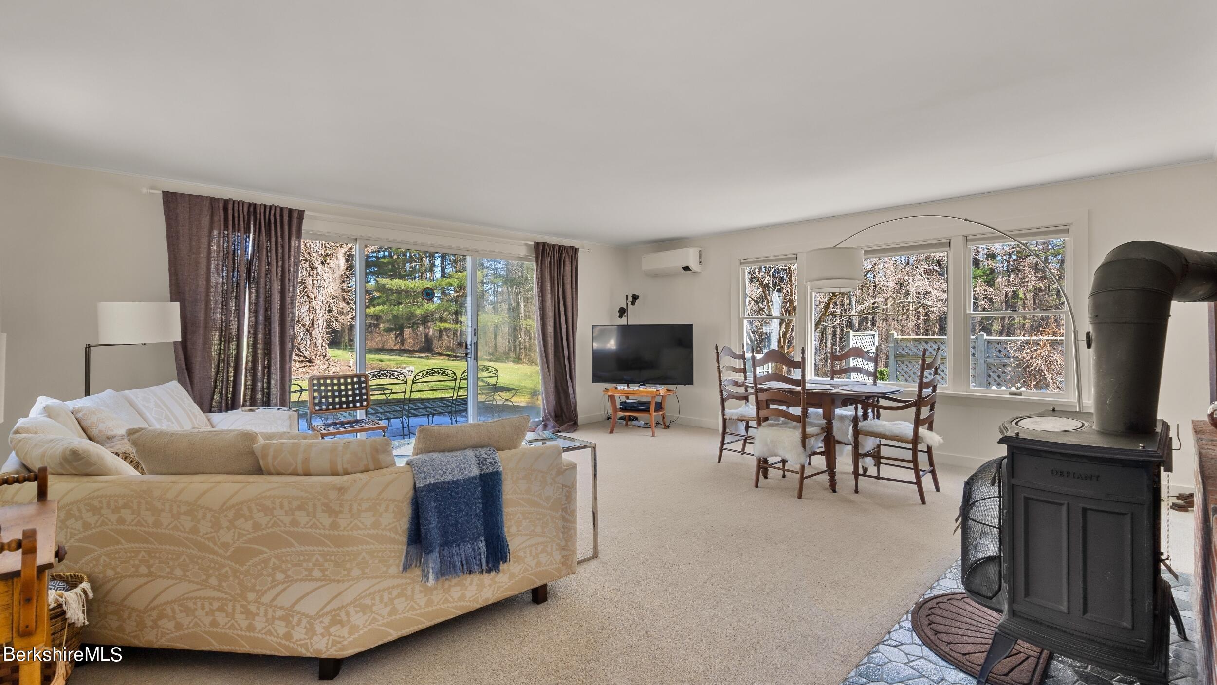 5 Glendale Road Stockbridge, MA 01262 - Photo 34 of 55 LRDSC03083