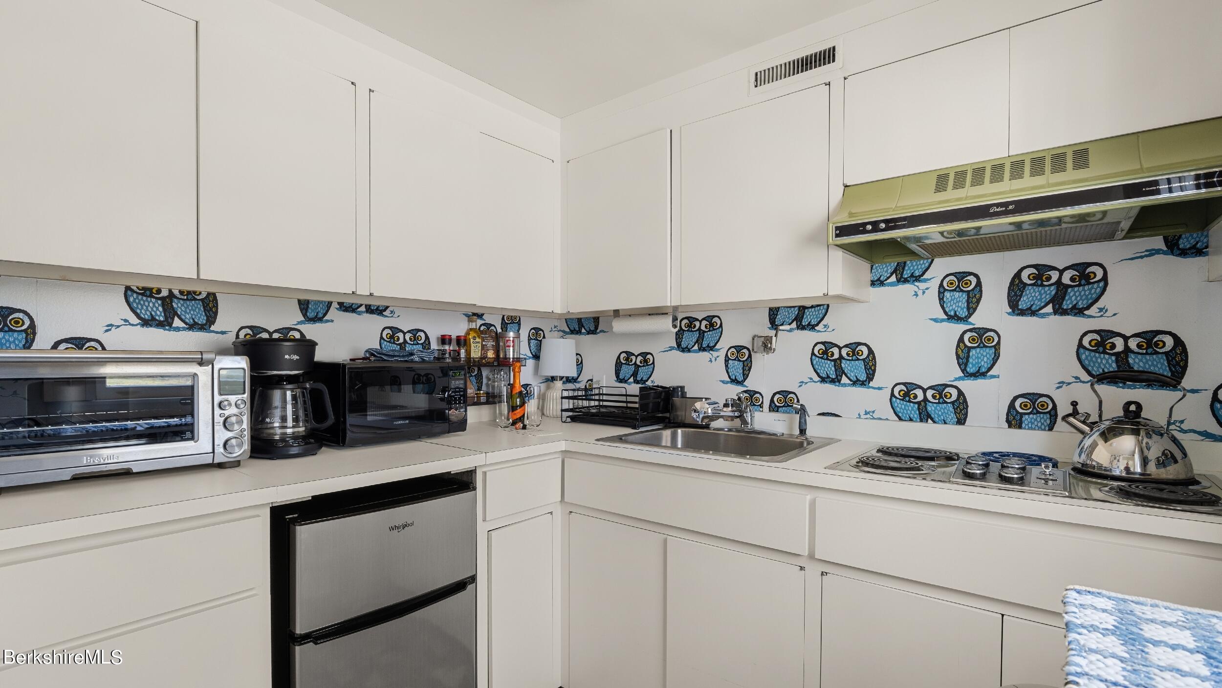 5 Glendale Road Stockbridge, MA 01262 - Photo 35 of 55 LRDSC03073