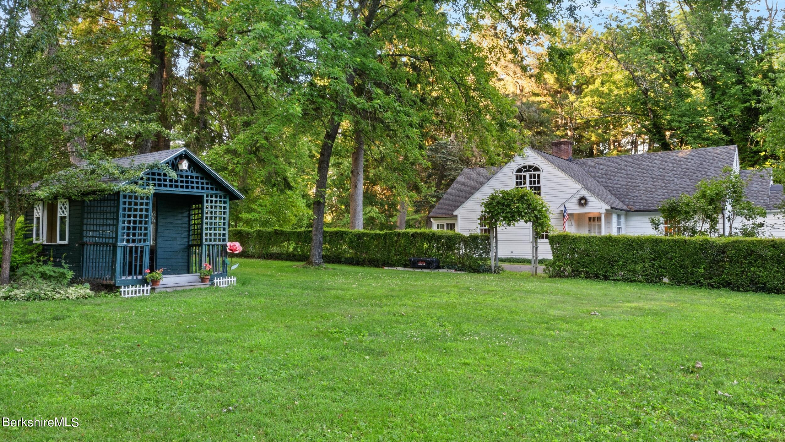 5 Glendale Road Stockbridge, MA 01262 - Photo 44 of 55 LRDSC01518