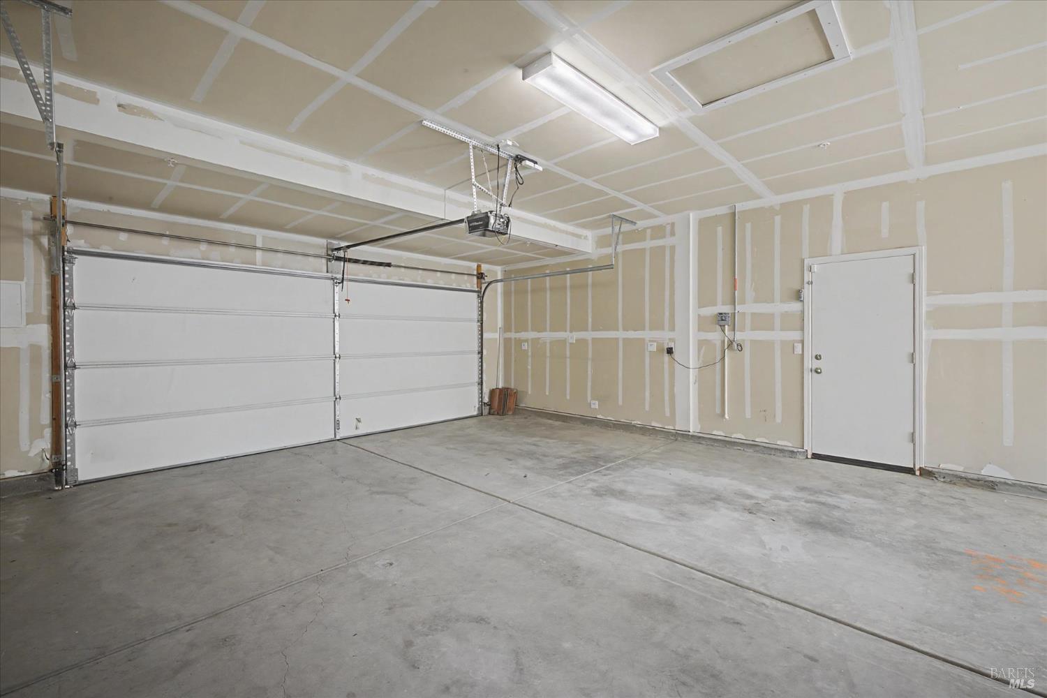 685 Elderberry Loop Vacaville, CA 95688 - Photo 38 of 73