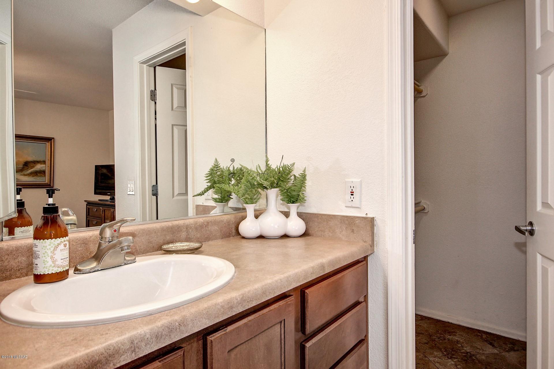 5855 North Kolb Road, Unit 9101 Tucson, AZ 85750 - Photo 14 of 27