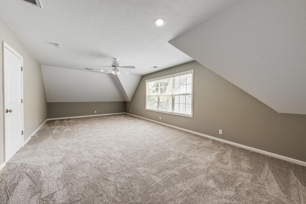 12729 Clear Ridge Road Knoxville, TN 37922 - Photo 13 of 25 Bedroom/ Bonus Room