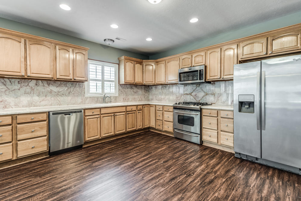 12729 Clear Ridge Road Knoxville, TN 37922 - Photo 18 of 25 Basement Full Kitchen